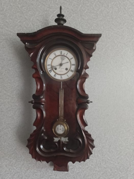 Часы настенные антикварные le roi a paris