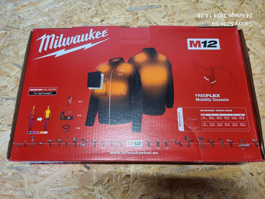 Damska kurtka Milwaukee M12HJPLADIES (XL)