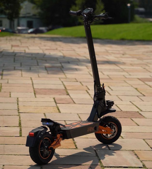 Електросамокат 11 дюймів колеса 60V 20AH 1500W X-BOOST-005Х /75 км год
