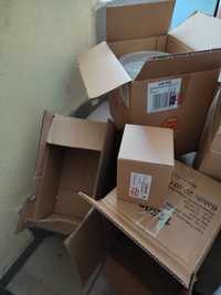 Pudełka do pakowania przesyłek różne wielkości