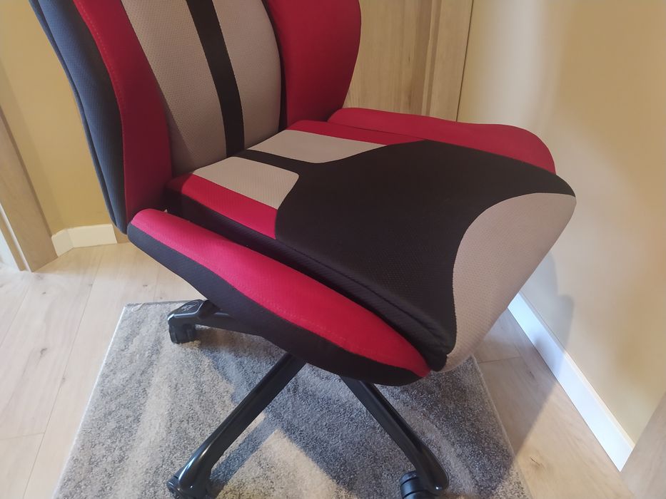 Fotel SPC Gear EG450 CL