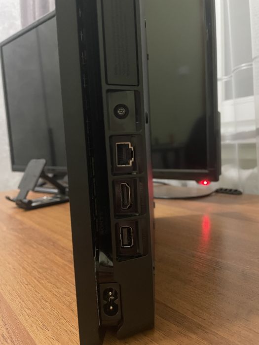 Playstation 4 slim 1 терабайт