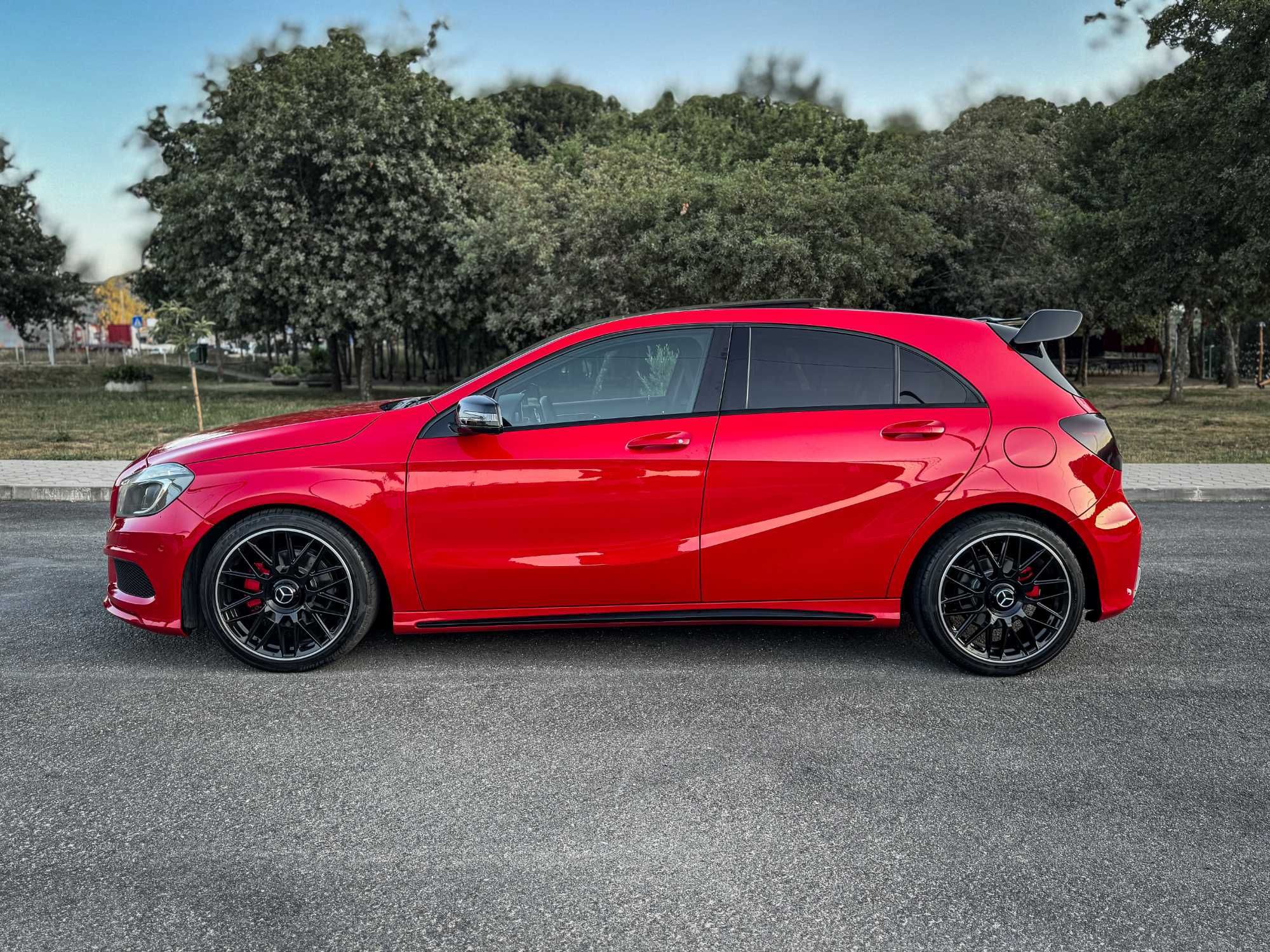Mercedes-Benz A200 AMG-Line Look A45 - Trato de financiamento