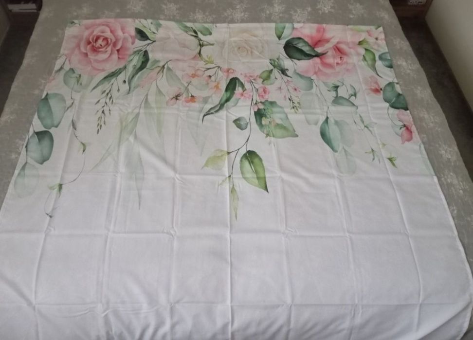 Zasłona 145 cm szerokość x 180 cm wysokość - dwie sztuki