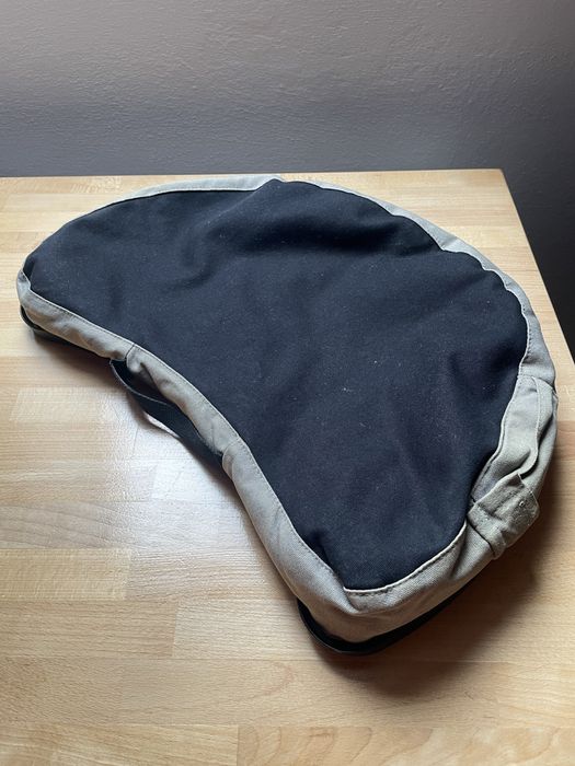 IKEA Ojulf/Byllan podstawka pod laptopa miękka poduszka