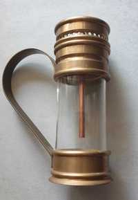 Stara lampa naftowa Łukasiewicza
