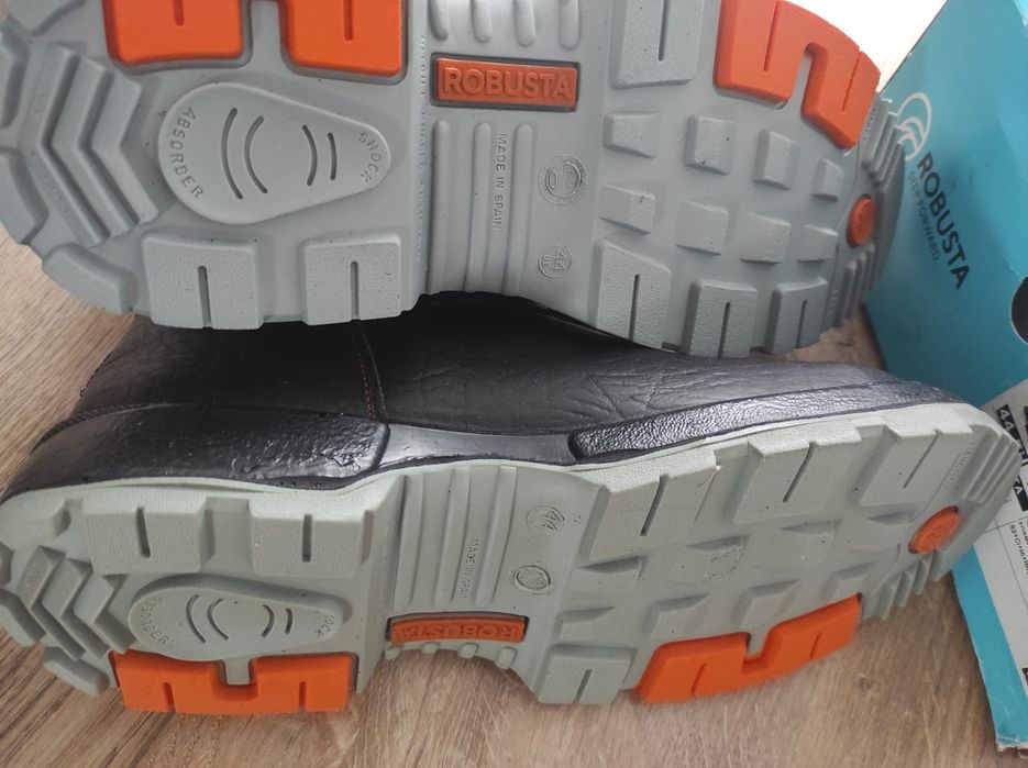 Buty robocze ochronne Robusta nowe 44