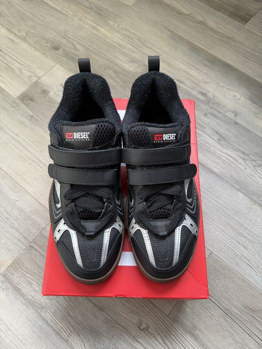 Кожаные кроссовки Diesel S-Ukiyo Skt