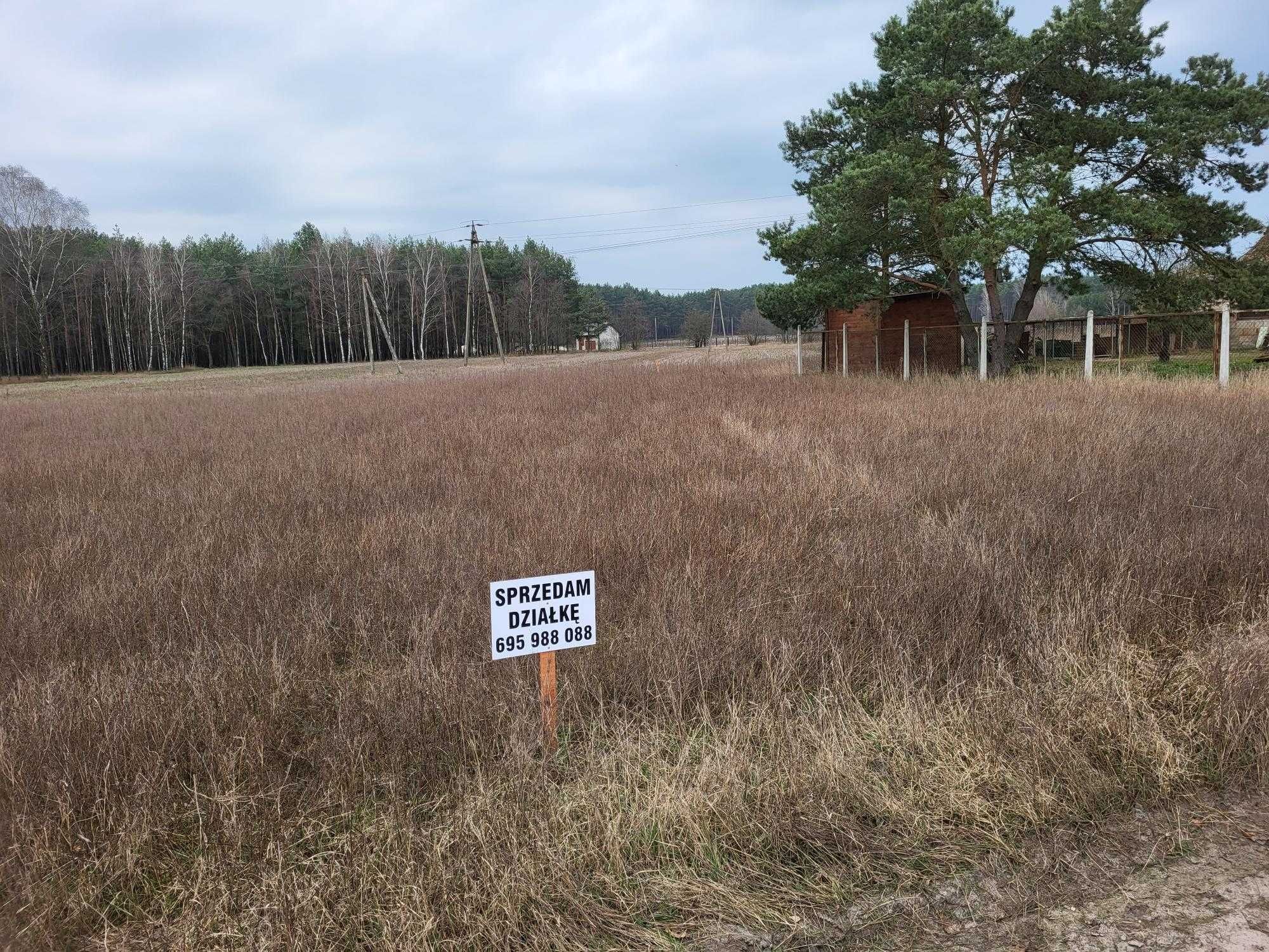 Sprzedam piękną działkę budowlaną