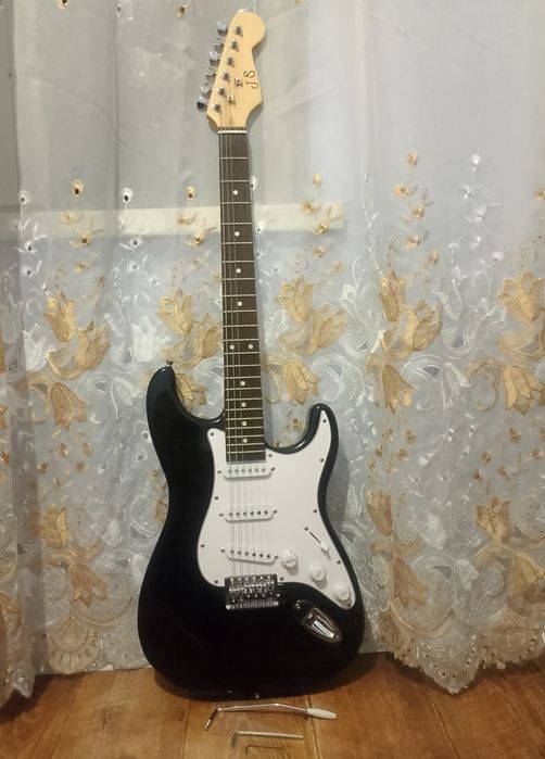 Електрогитара JS