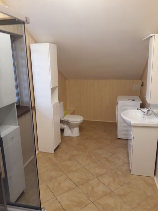 Piętro w domu jednorodzinnym Ok. 100m²  okolice ul.Kolumny 392
