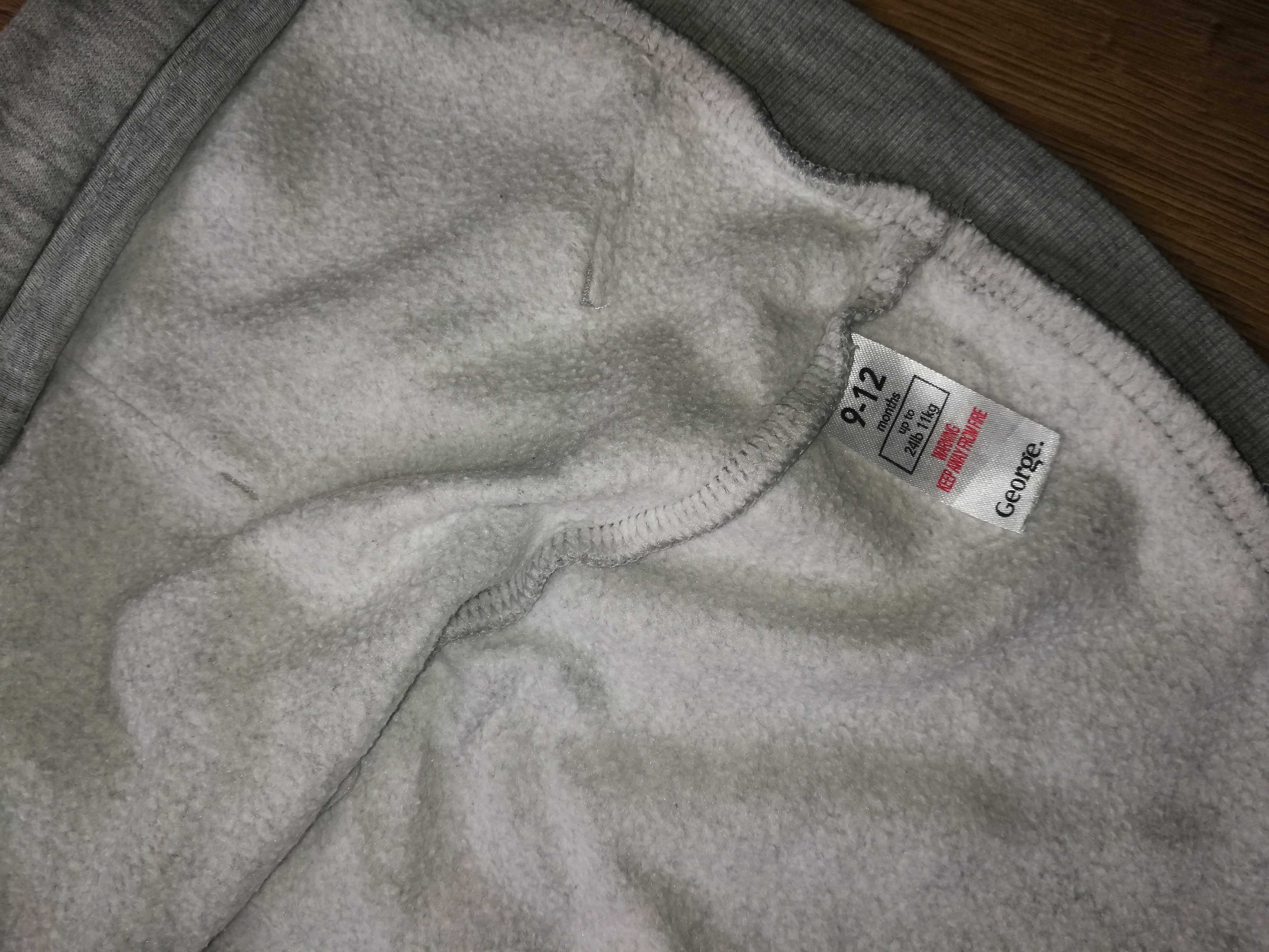Bluza na suwak 74 szara z kapturem