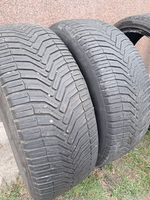 225/55 R17 97W M+S - Michelin CrossClimate - 4/2019 ~6mm - cena za 2