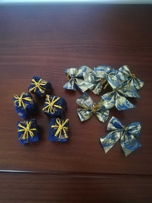 Enfeites de Natal Bolas, Estrelas e Arvores