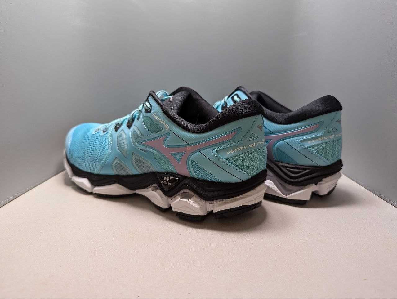 Кросівки Mizuno Wave Horizon 3 J1GD192669 
розмір US 11 EU 42.5