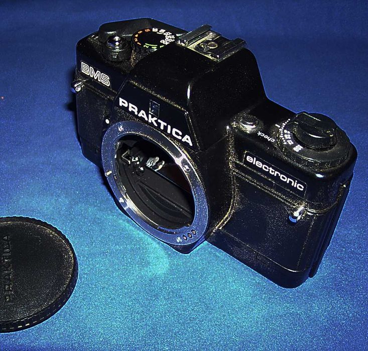Aparat Praktica BMS electronic korpus