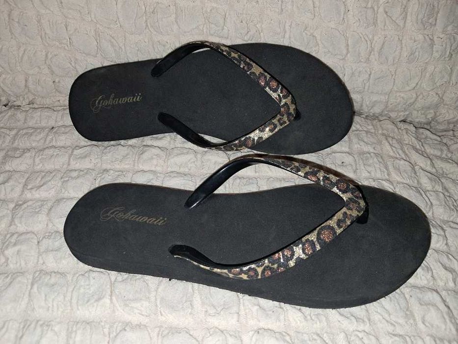 Шльопки жіночі, вєтнамки, літнє взуття