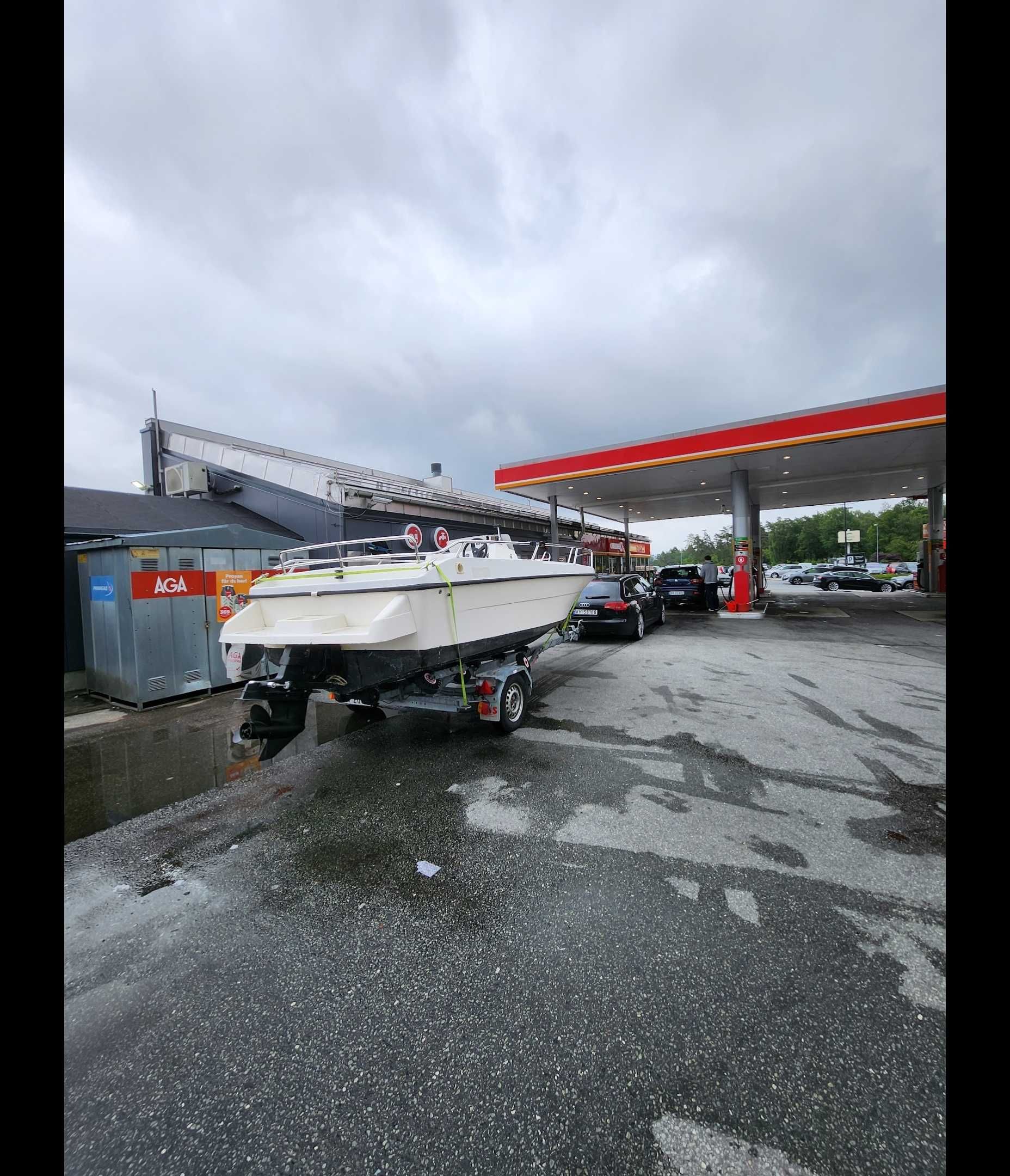 Łodź motorowa Nor -dan 19 stóp 2005 rok , silnik 3.0 mercruiser 135 KM