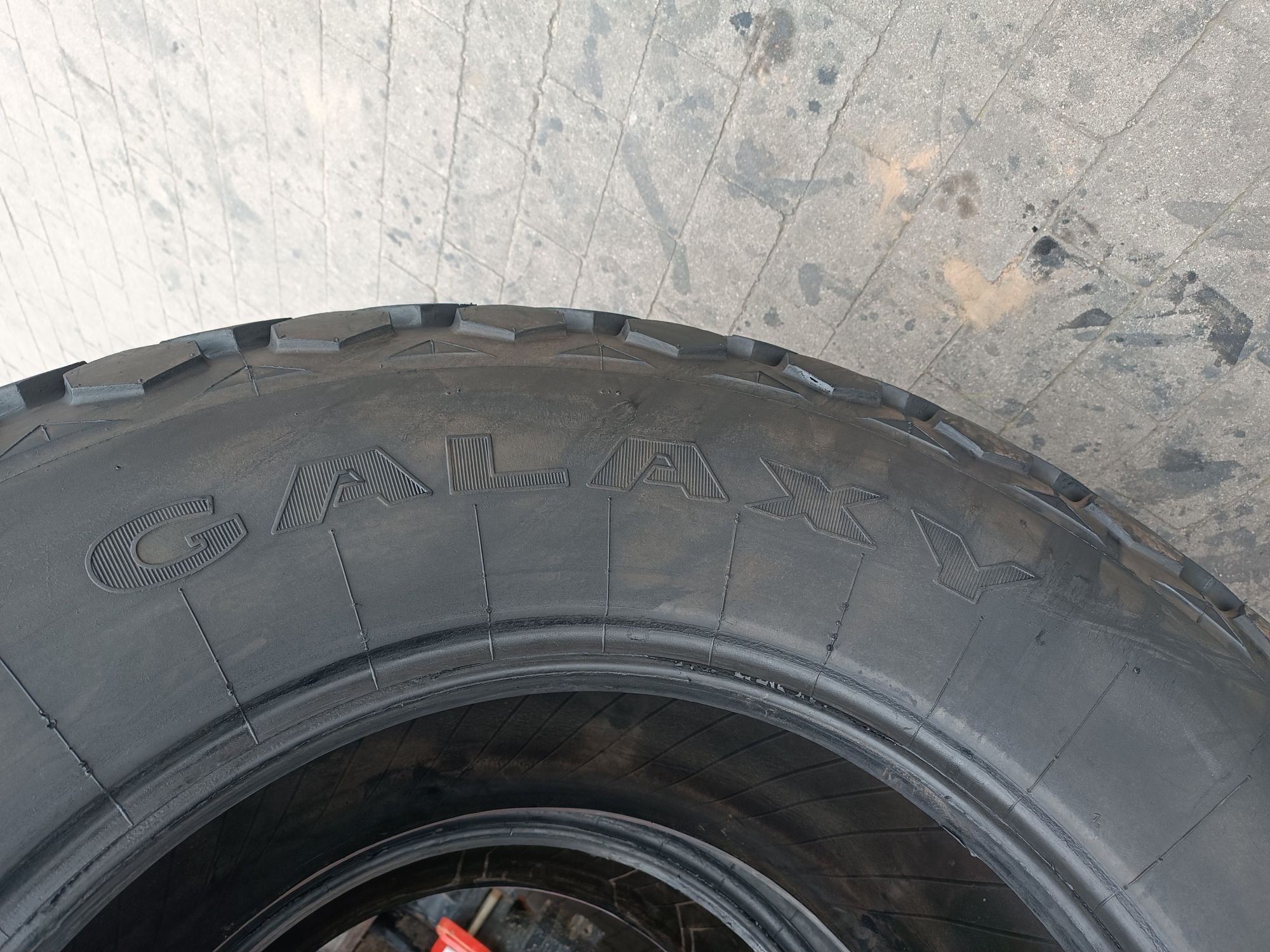 14.9-24 Galaxy Diamond Tread R-3  14.9R24
