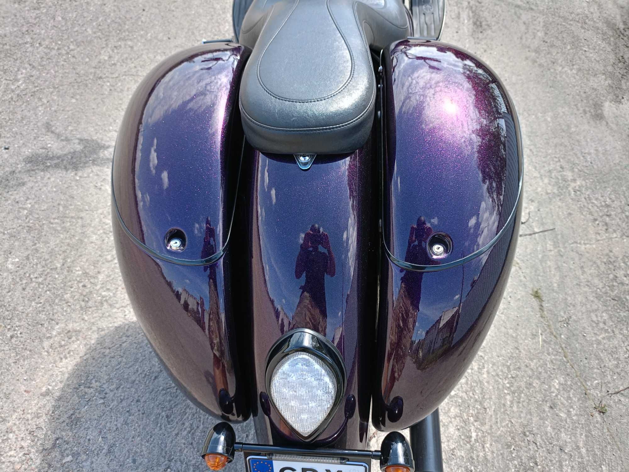 Yamaha Road Star 1600 Custom.