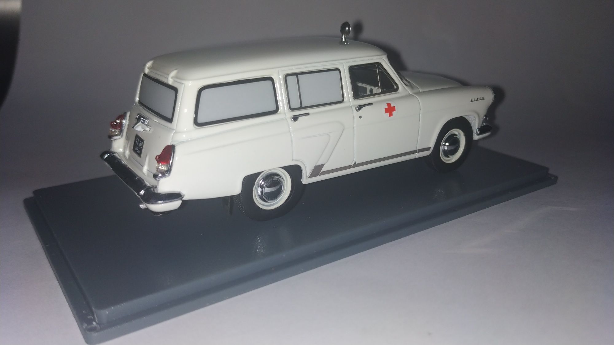 NEO GAZ Volga M22 1960. Ambulance.