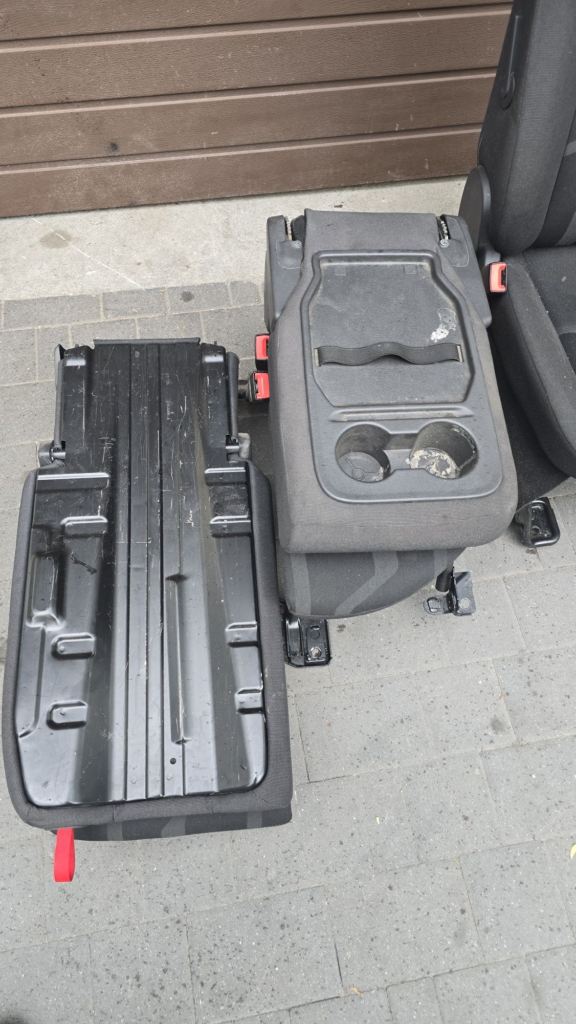 Fotele Ford Transit Connect Mk2 Europa Grzane