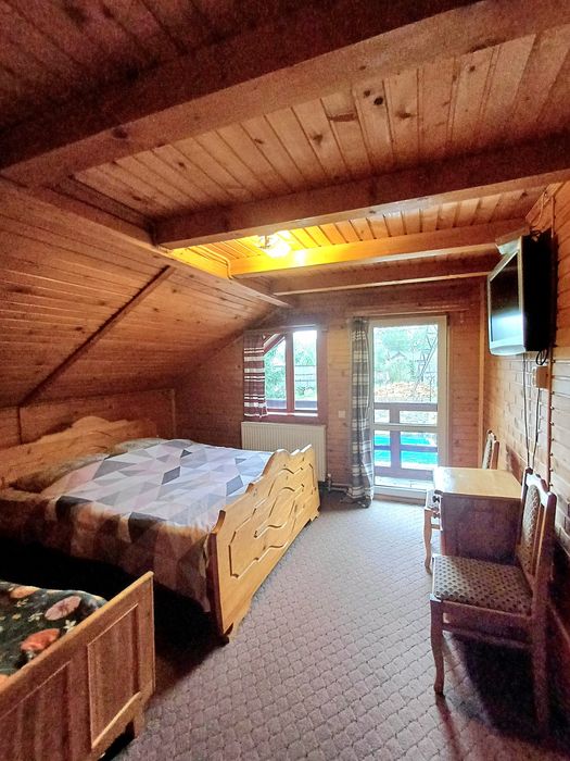 Котедж у Карпатах для 6/8 осіб.