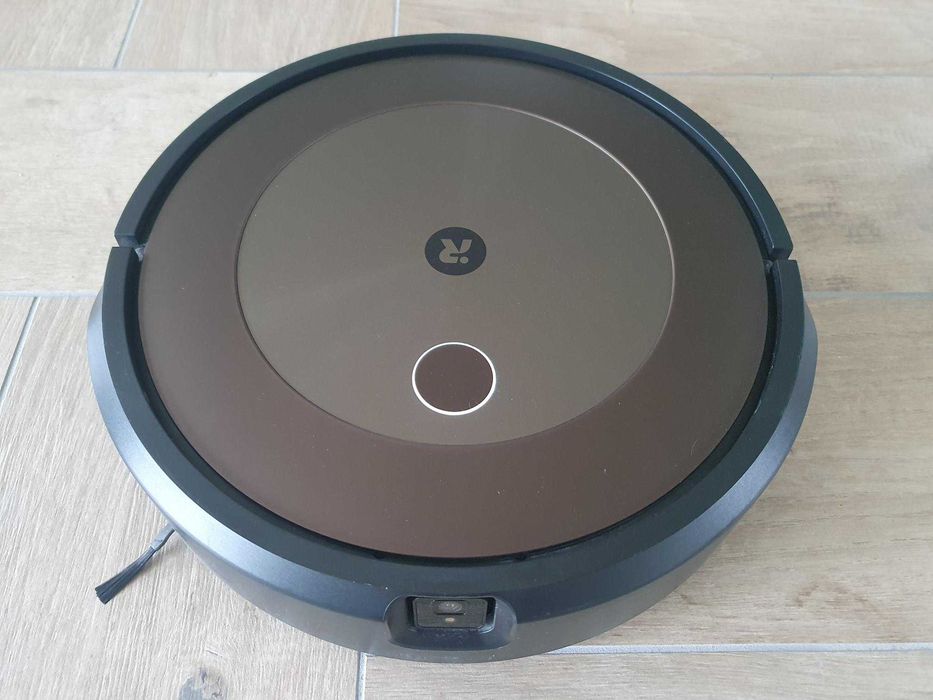 iRobot Roomba J9 (2005 r, tylko 26 godzin)