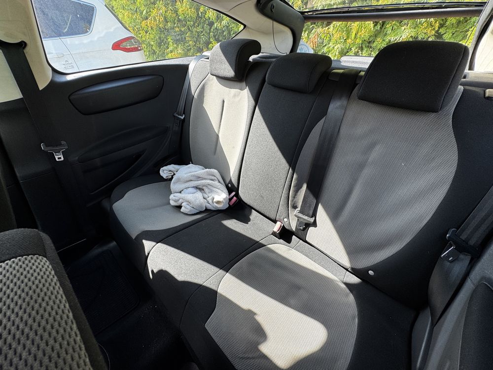 Citroen C4 C4 1,6L 16V hatchback LPG
