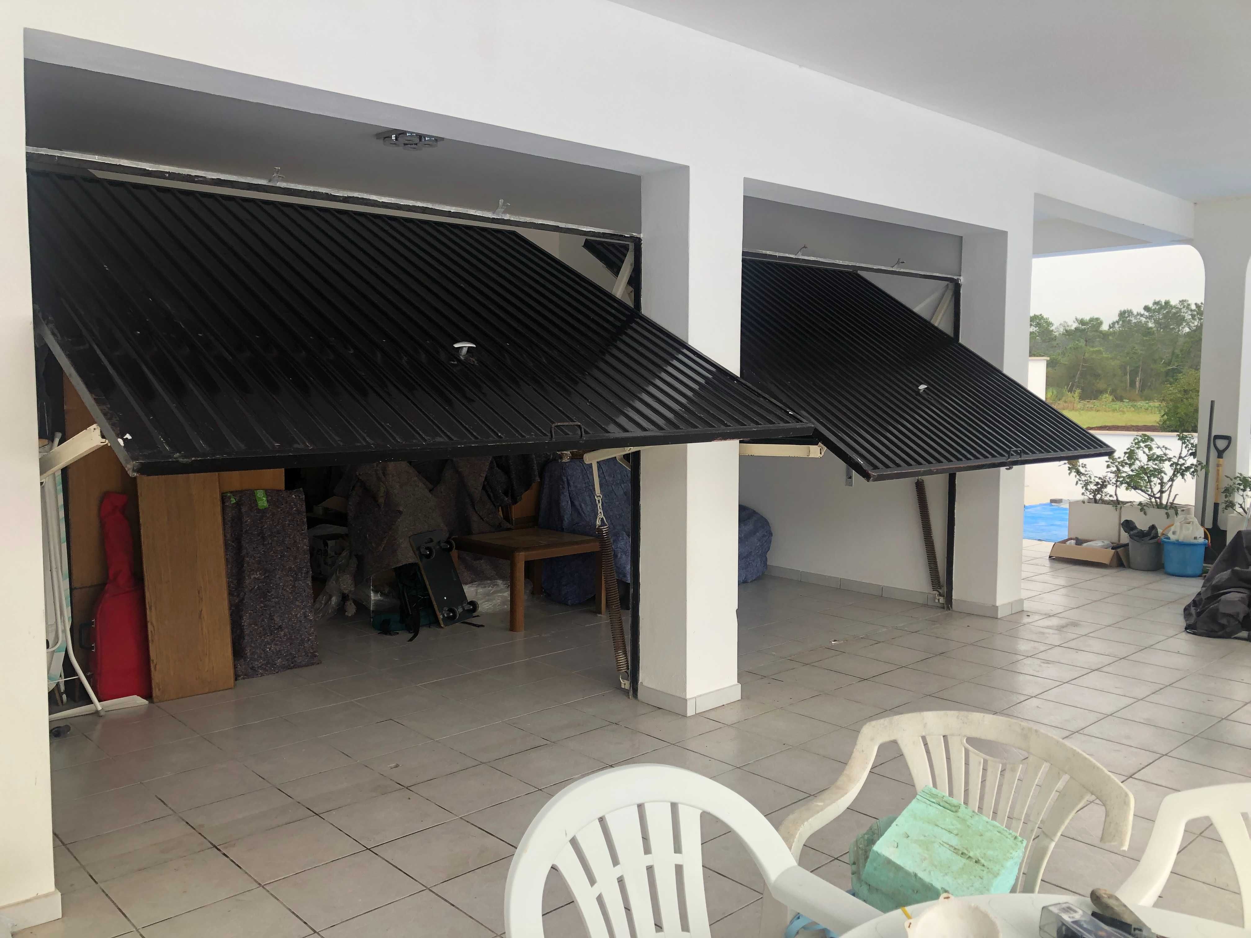 Portão  basculante para garagem