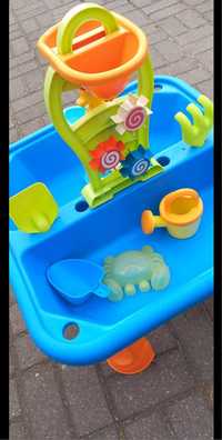 Zestaw zabawek ogrodowych taczka Wader stolik do zabawy wodą