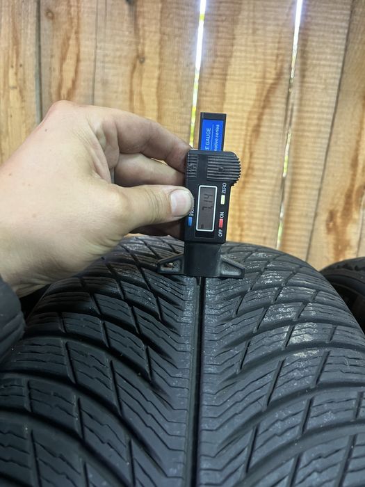 Шини 235 55 19 MICHELIN Pilot Alpin 5