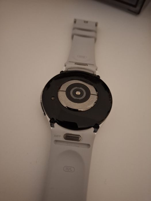 Samsung Galaxy Watch6 Classic 47 mm Metal Prateado