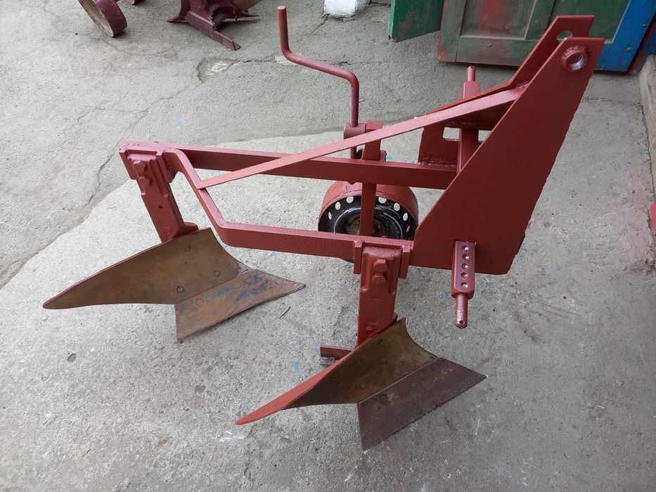 Плуг однокорпусний Одеський (аналог) до тракторів Т 25 , Сінтай , Янма