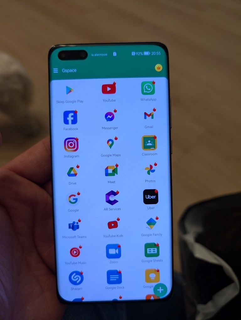 Google Pixel 7 Pro 128 GB + Huawei P40 Pro 256 GB + Dodatki