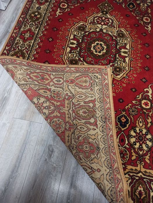 Ковры и ковровые дорожки