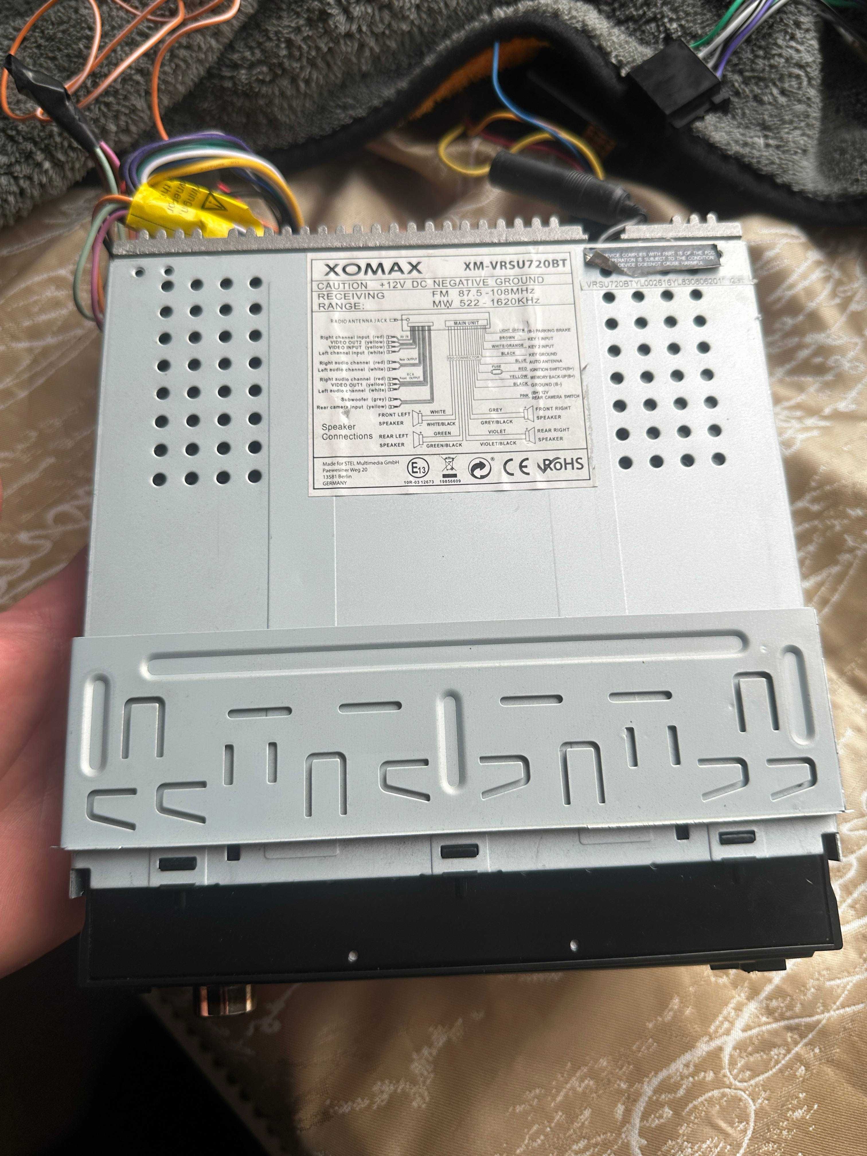 Radio 1 Din Ekran Winda XOMAX XM-VRSU720BT 4X60W USB SD Bluetooth