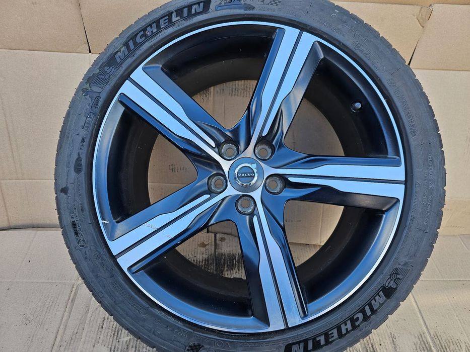 (Z23) Volvo OE V90 S90 / 31471876 VO125 K1 / 8,5Jx19 ET47 5x108