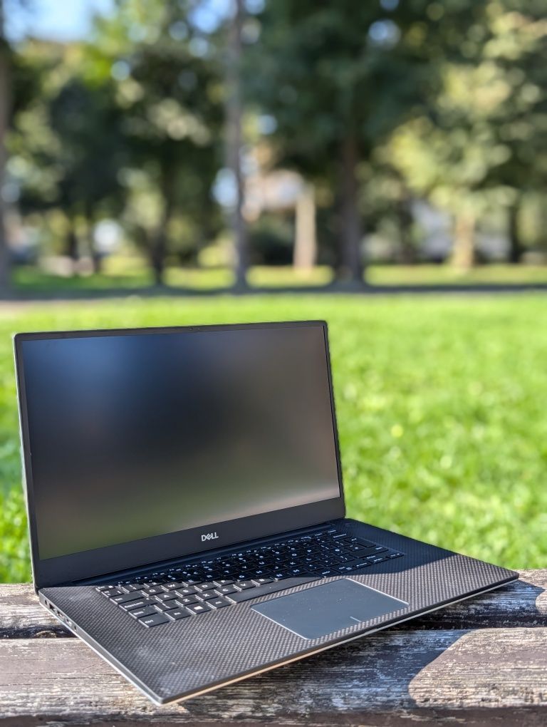 T2000 (4GB)/Ноутбук Dell Precision 5540/i7-9850H/16/512/15.6"/FHD/IPS