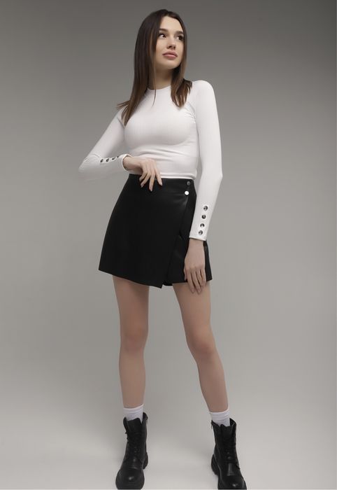 Спідниця-шорти з еко-шкіри. Юбка-шорты с эко-кожи