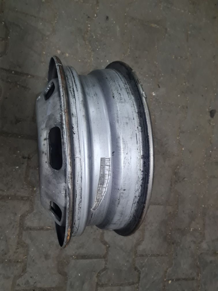 Felga bliźniak Iveco daily 16"