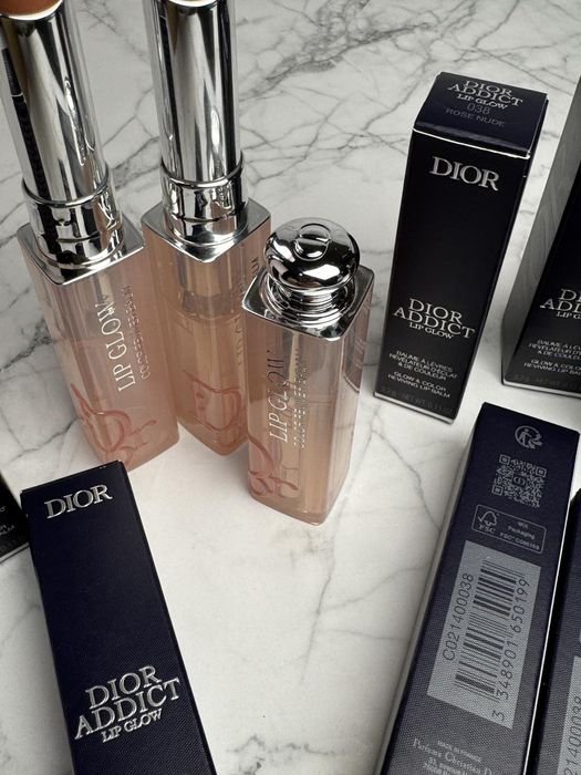 Бальзам для губ Dior Addict 038 Rose Nude