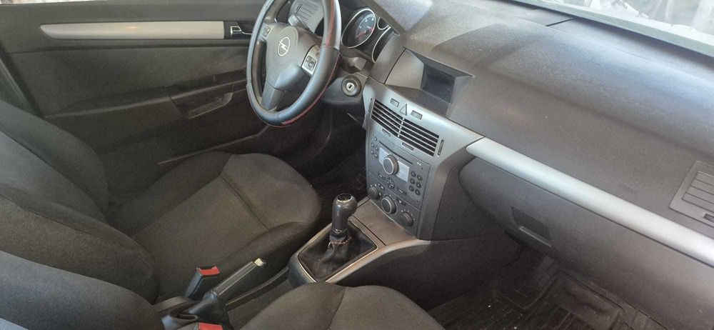 Vendo Opel Astra H 1.7 CDTI 100CV Motor isuzu