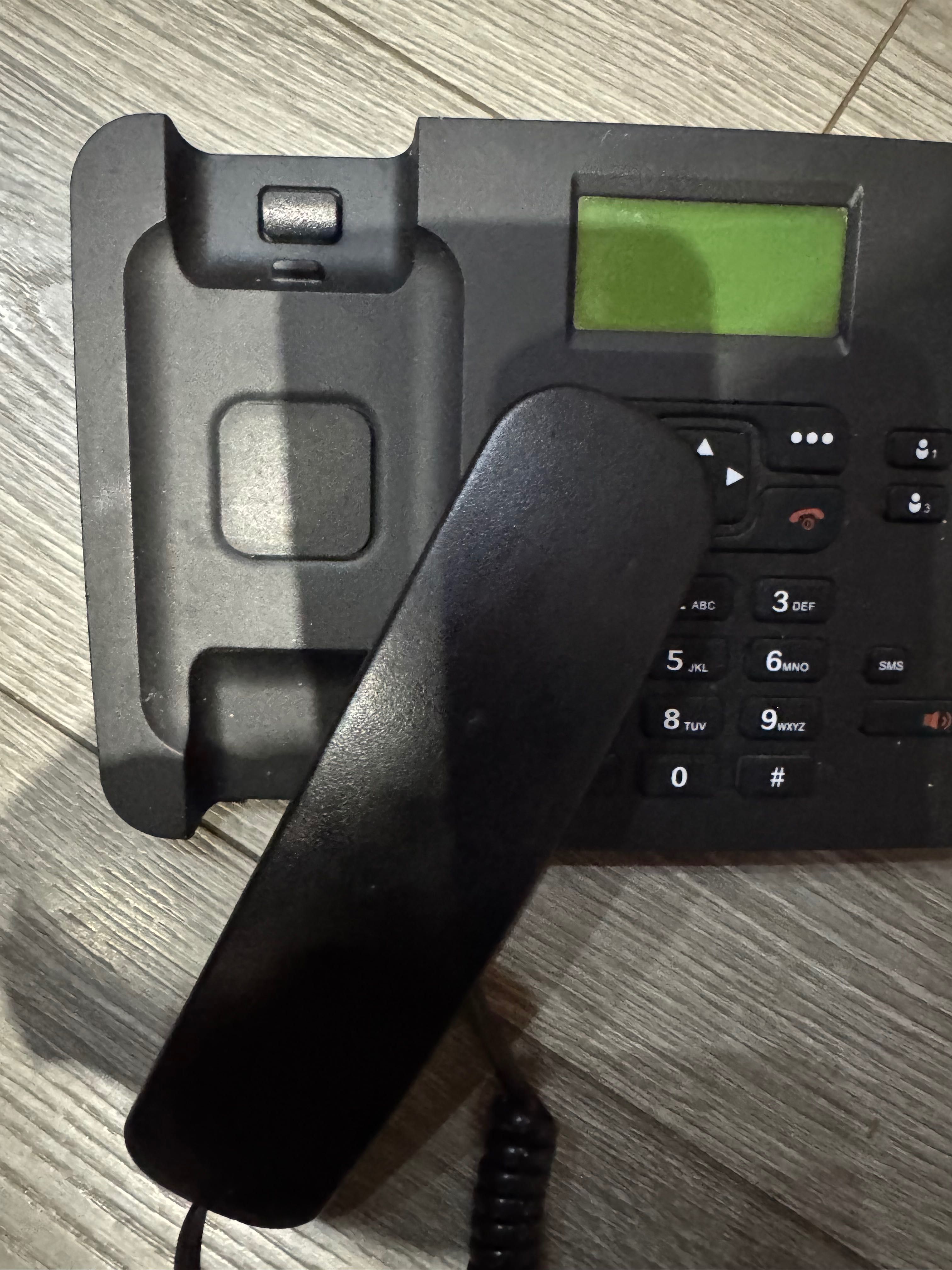 GSM телефон. Цена:1200