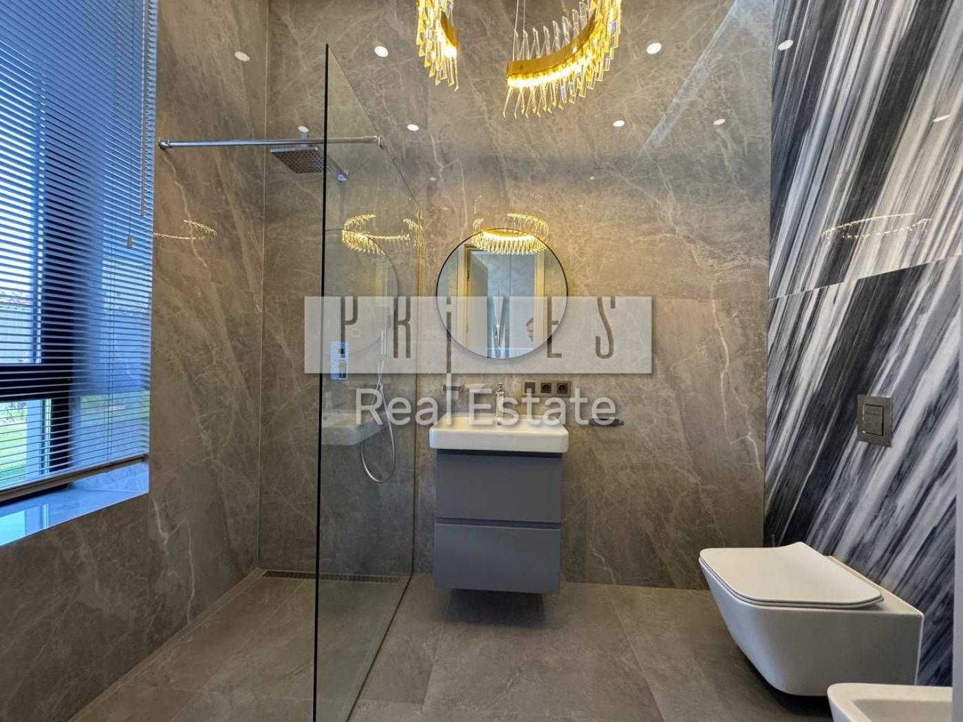 Продається  4-к  будинок площею 240 м² у КМ Green Town ,с. Крушинка