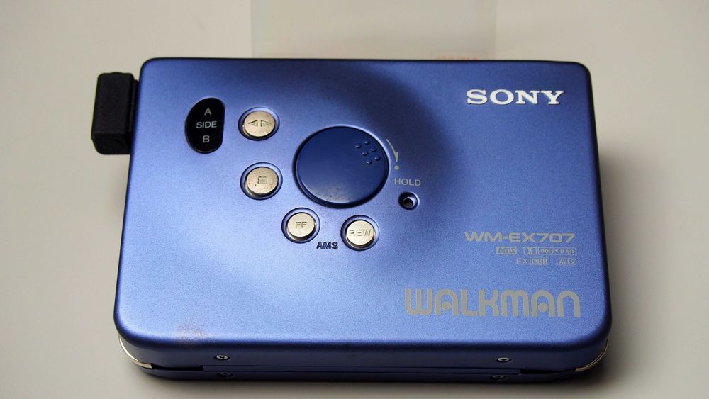 Walkman Sony WM-EX707 z pilotem i przejściówką 100 %  OK !