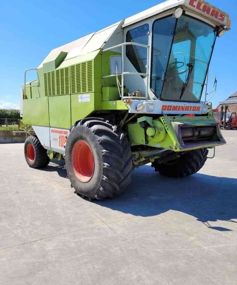 Claas Dominator 108 SL