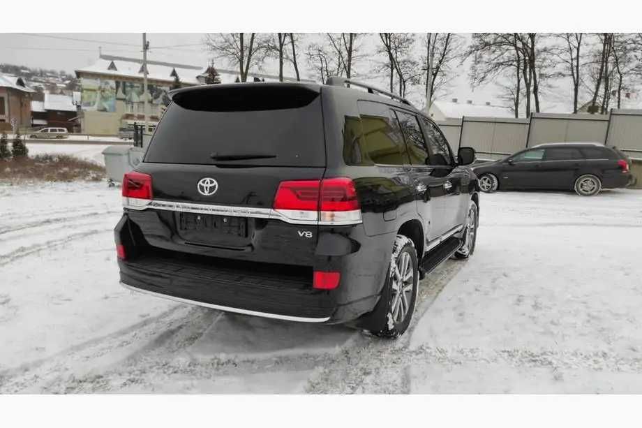 Разборка Land cruiser 200 запчасти