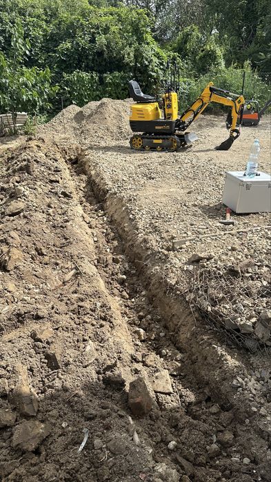 Uslugi minikoparką - idealna w ciasne miejsca, tylko 69 cm szerokosci