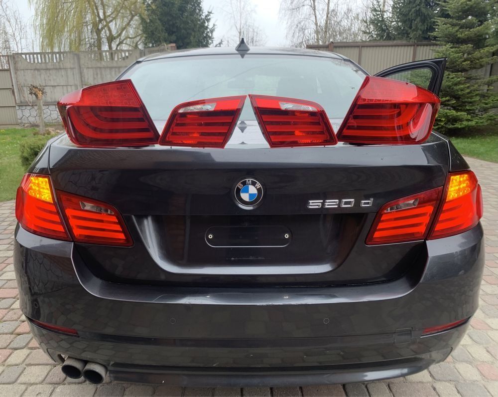 Переробка ліхтарів BMW F10 із США під Європу.Жовті повороти бмв